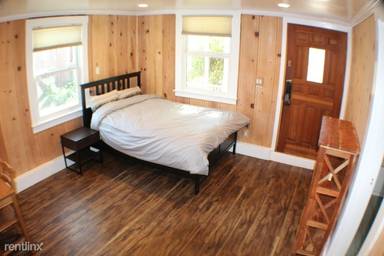 Main picture of 309 Orchard Ave