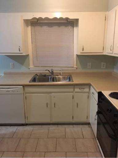 Main picture of 3022 Thurman Rd SW