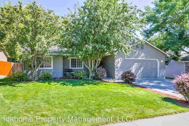 Main picture of 1095 N Marsh Hawk Pl