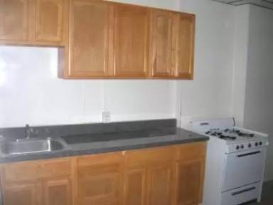 Main picture of 2713 Hugo Ave