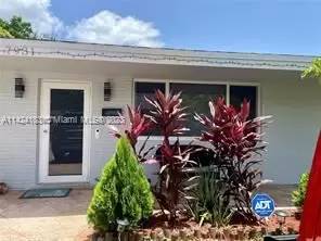 Main picture of 7931 NW 10th St