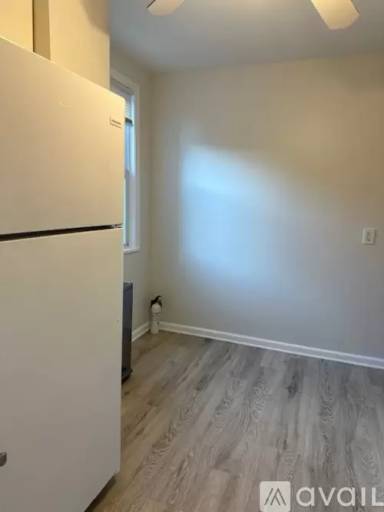 Main picture of 467 Tunxis Hill Rd