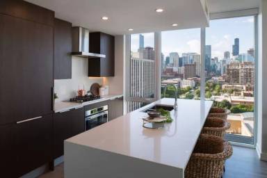 Main picture of 230 W Hill St