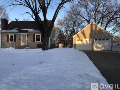 Main picture of 1463 Kentucky Ave S