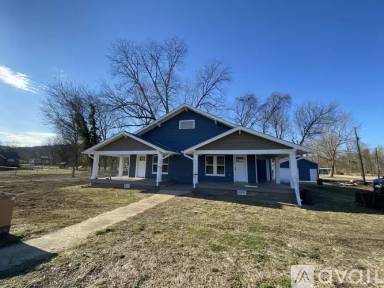 Main picture of 1075 Market St