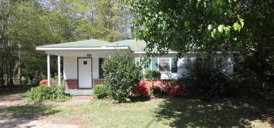 Main picture of 403 N Dean Rd