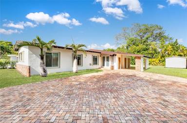 Main picture of 6221 SW 38th St
