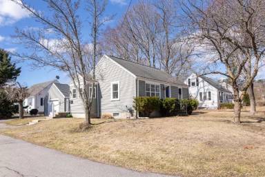 Main picture of 334 Sherwood St