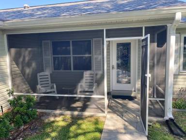 Main picture of 923 Oleander St