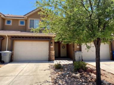 Main picture of 1000 E Bluff View Dr