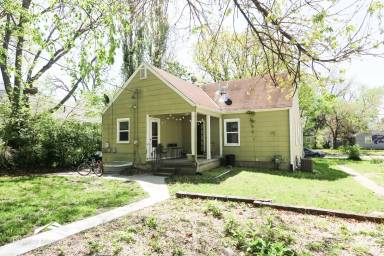 Main picture of 920 Bertrand St