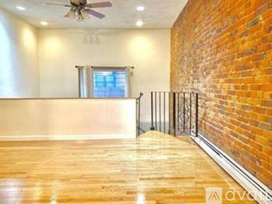 Main picture of 11 Albemarle St