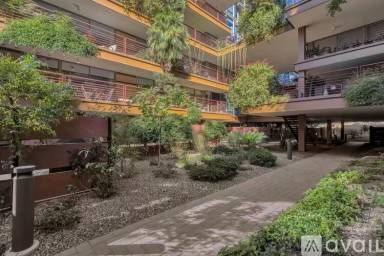 Main picture of Optima Camelview Village