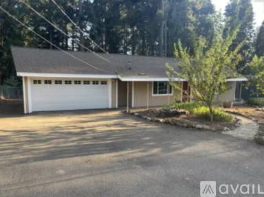 Main picture of 6876 Ridgeway Dr