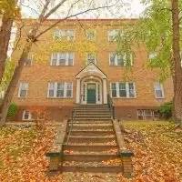 Main picture of 889 Lancaster St