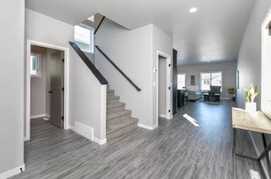 Main picture of 2705 10th St W