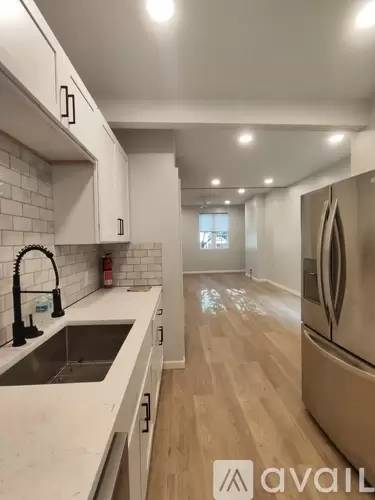 Main picture of 22 N 42nd St