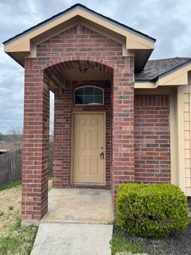 Main picture of 13196 Miller Ln