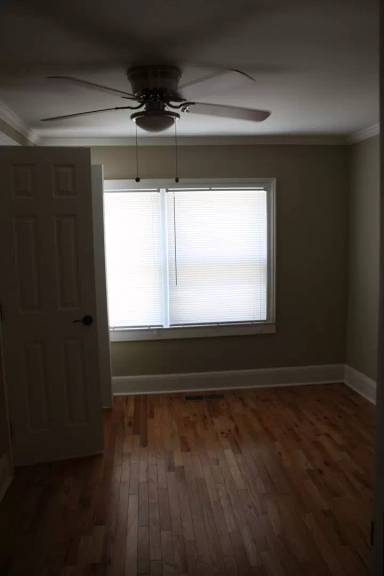 Main picture of 853 E 11th Ave