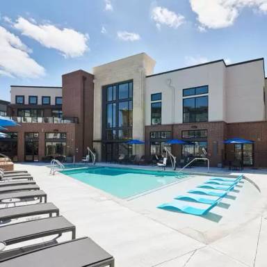 Main picture of 320 Inverness Dr S