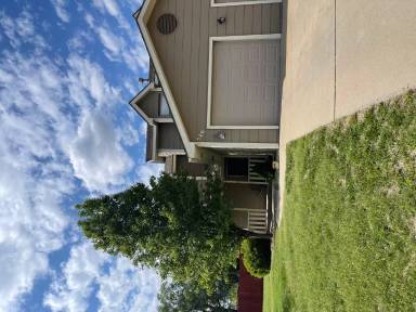 Main picture of 538 Tamerisk Dr