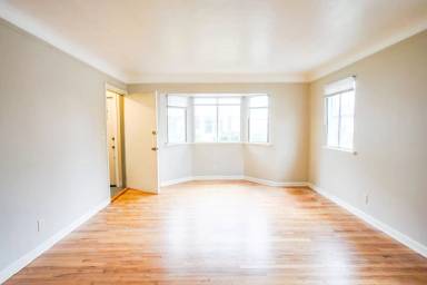 Main picture of 2467 NW Lovejoy St