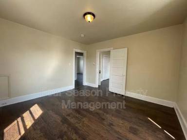 Main picture of 616 West Franklin Street - 2