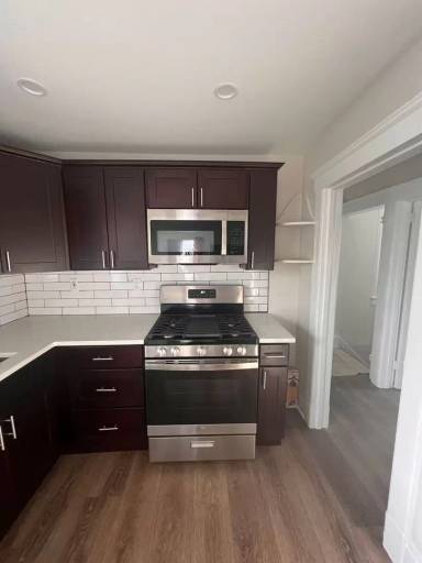 Main picture of 203 Park Ave