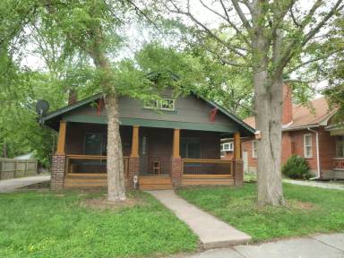 Main picture of 3 McBaine Ave