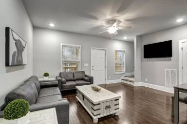 Main picture of 418 Caldwell Dr