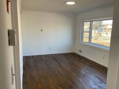 Main picture of 108 Teakwood Dr