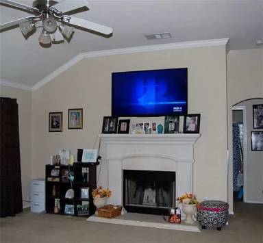 Main picture of 5308 Malibu St