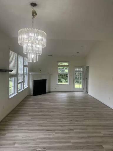 Main picture of 871 Parkland Pl