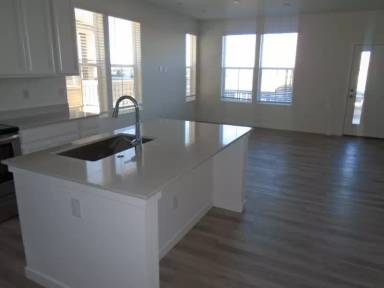 Main picture of 5383 Euclid Dr