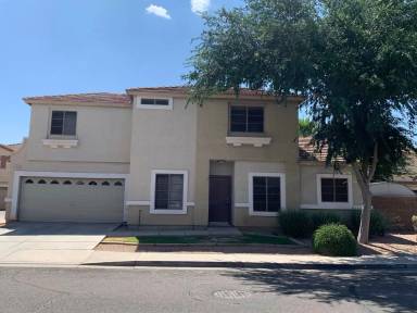 Main picture of 1236 S Boulder St