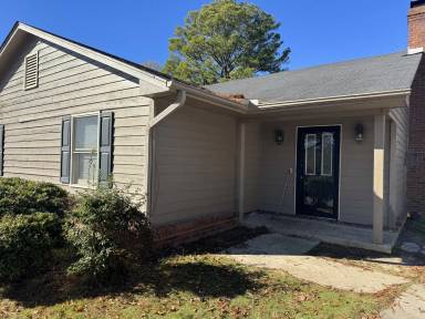 Main picture of 6213 Olde Towne Dr
