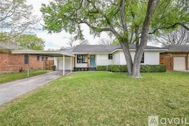 Main picture of 2729 Lockhart Ave