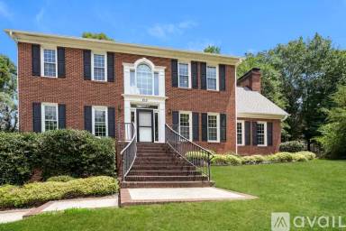 Main picture of 213 Worthland Ct