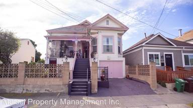 Main picture of 6425 Essex St