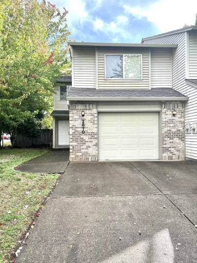Main picture of 2810 SE 41st Ave