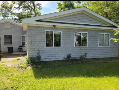 Main picture of 48 Chestnut St