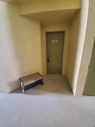 Main picture of 706 Terrace Ridge Cir
