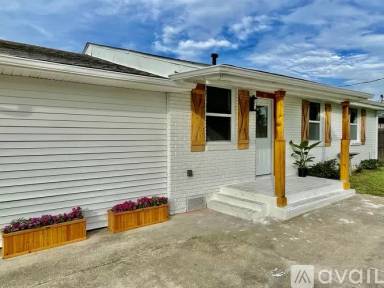 Main picture of 9305 River Ln