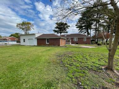 Main picture of 4561 Old Princess Anne Rd