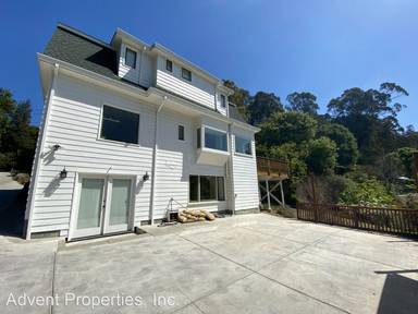 Main picture of 5650 Snake Rd