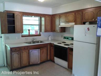 Main picture of 2072 N Gregg Ave