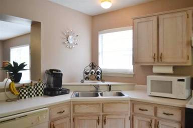 Main picture of 1041 Cambrain Cv