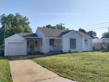 Main picture of 2715 W Easton St