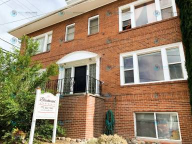 Main picture of 245 W Taylor St