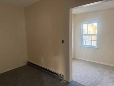 Main picture of 667 Garden St